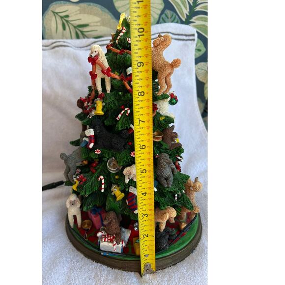 The Danbury Mint Lighted Poodle Christmas Tree With Star(1 Imperfection) - Picture 7 of 10
